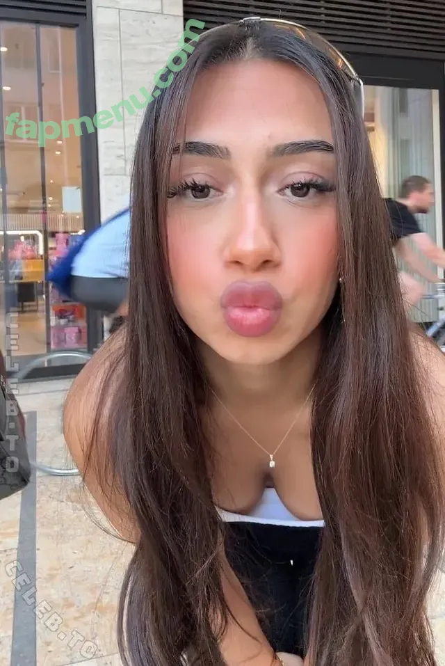 Asaliraniii nude photo #0073 (Asaliraniii)