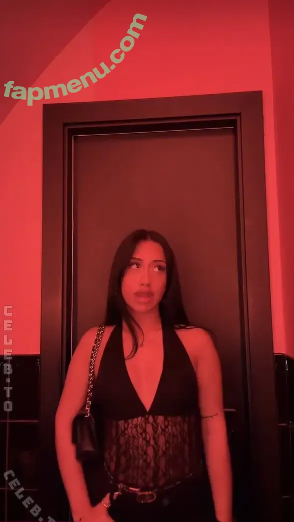 Asaliraniii nude photo #0074 (Asaliraniii)