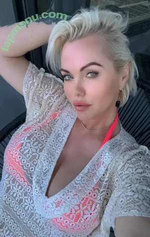  nude photo #0004