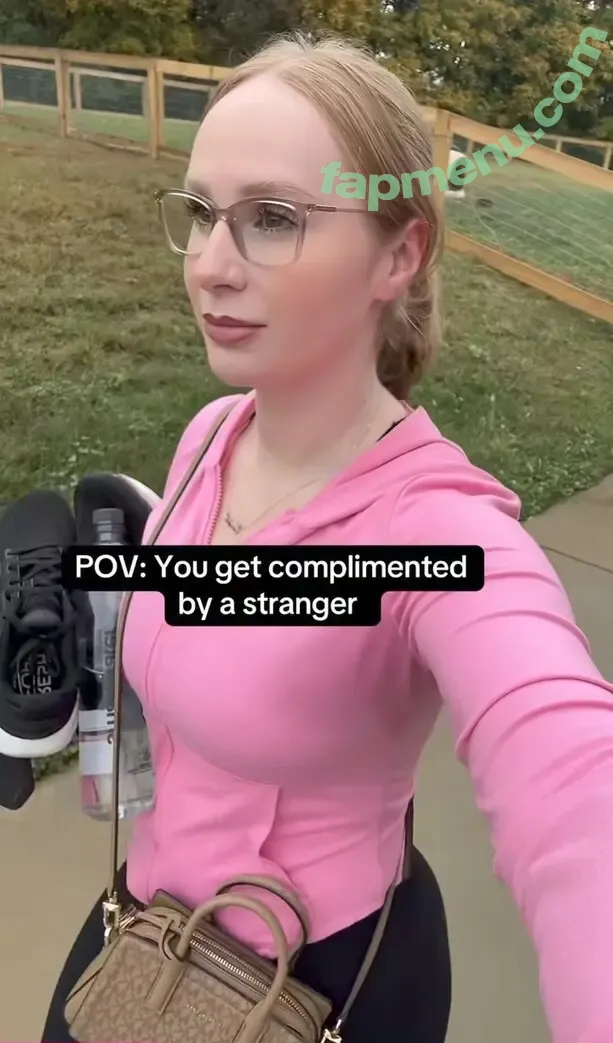 Ash.e.e nude photo #0039 (freckledbabe)