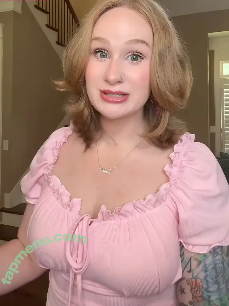 Ash.e.e nude photo #0041 (freckledbabe)