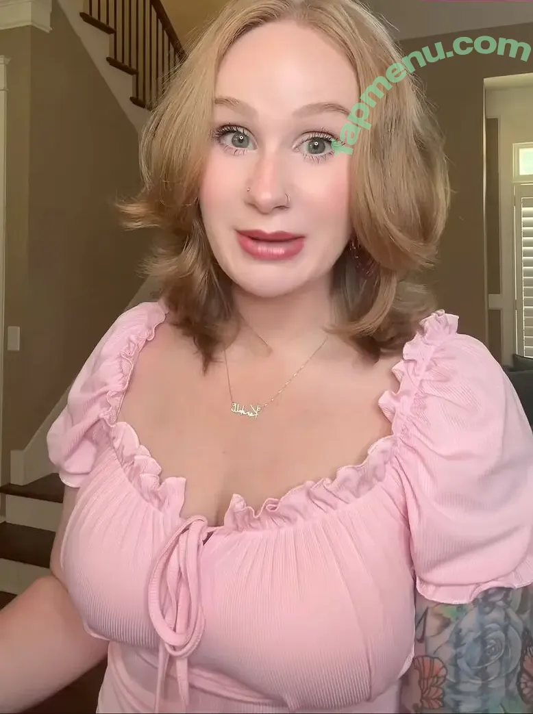 Ash.e.e nude photo #0043 (freckledbabe)