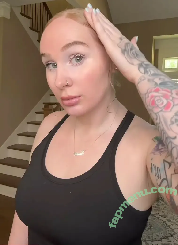 Ash.e.e nude photo #0044 (freckledbabe)