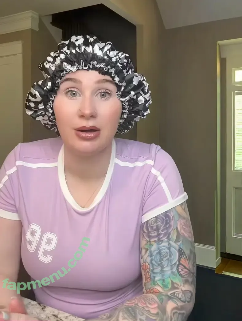 Ash.e.e nude photo #0046 (freckledbabe)