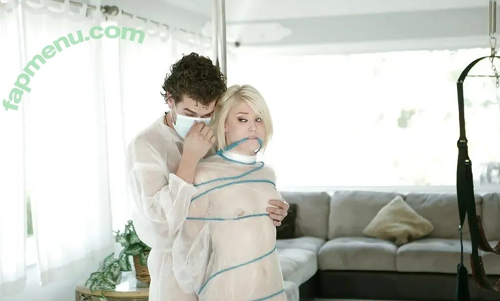 Ash Hollywood nude photo #0321 (ashhollywood / hollywoodcensored)