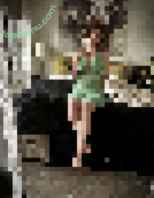  nude photo #0001