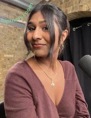 Ash Sarkar / ayocaesar nude photo #0088