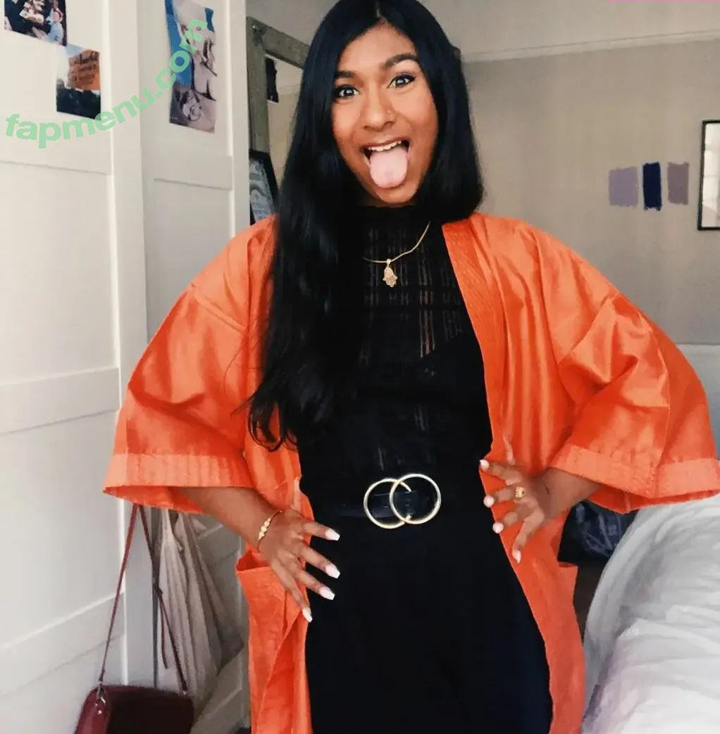 Ash Sarkar nude photo #0035 (ayocaesar)