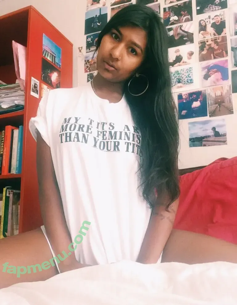 Ash Sarkar nude photo #0054 (ayocaesar)