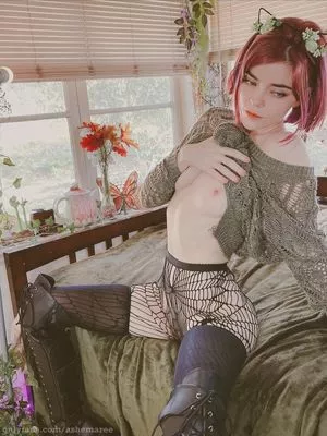 ashemaree / AsheMareexoxo / kittenisodd nude photo #0024