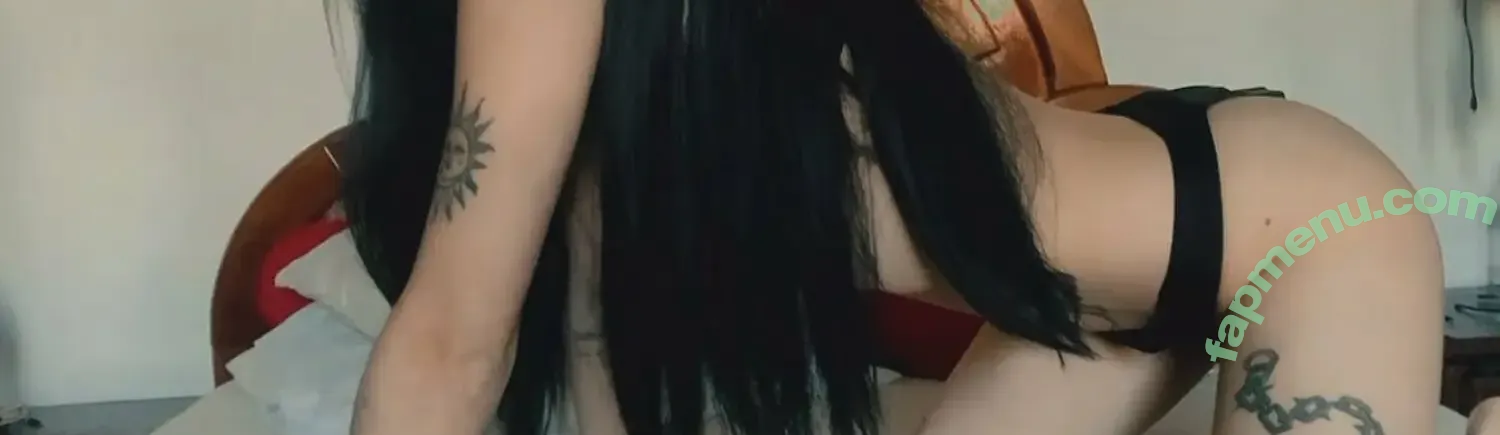Ashezinha nude photo #0001 (Ash_maidcat / ashlezinha)