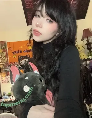 ashisbees / iamb33s nude photo #0386