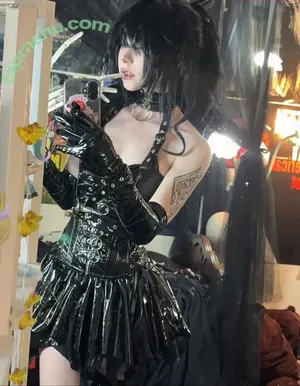 ashisbees / iamb33s nude photo #0419