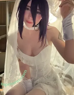 ashisbees / iamb33s nude photo #0420