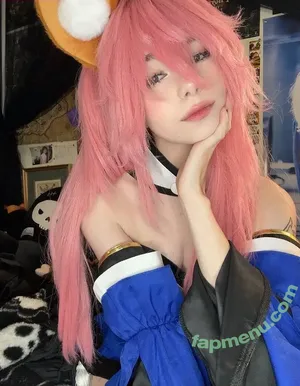 ashisbees / iamb33s nude photo #0429