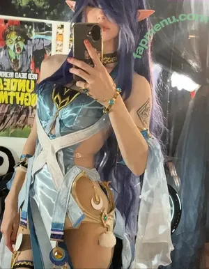 ashisbees / iamb33s nude photo #0447