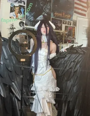 ashisbees / iamb33s nude photo #0494