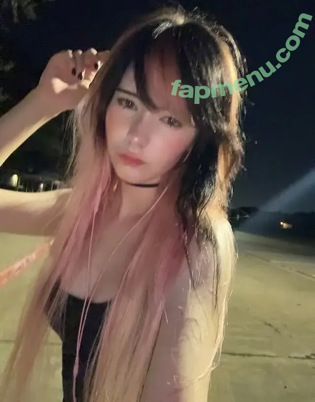 ashisbees nude photo #0279 (iamb33s)