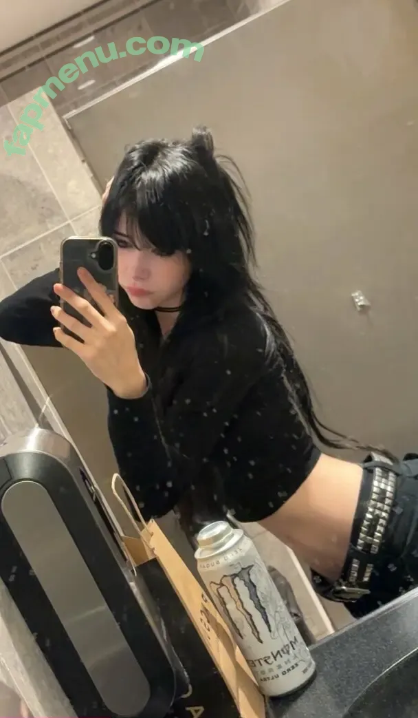 ashisbees nude photo #0323 (iamb33s)