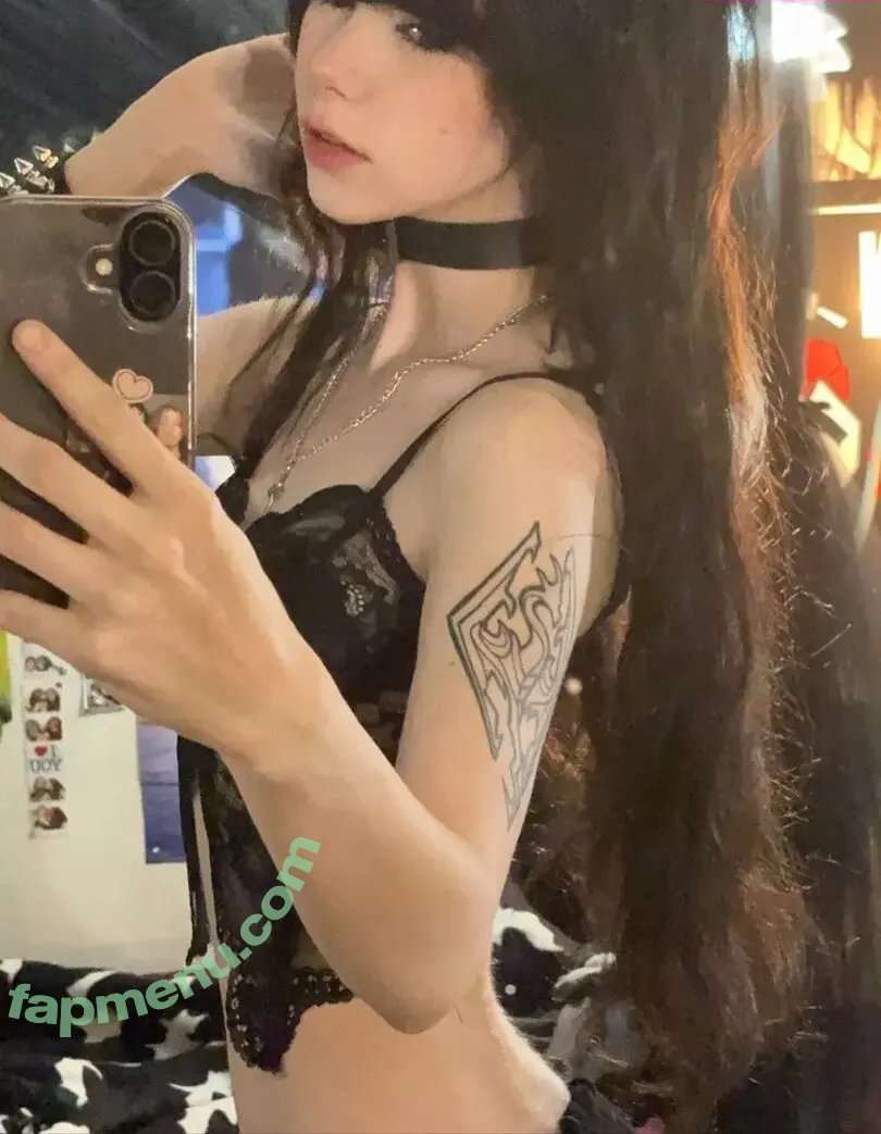 ashisbees nude photo #0358 (iamb33s)