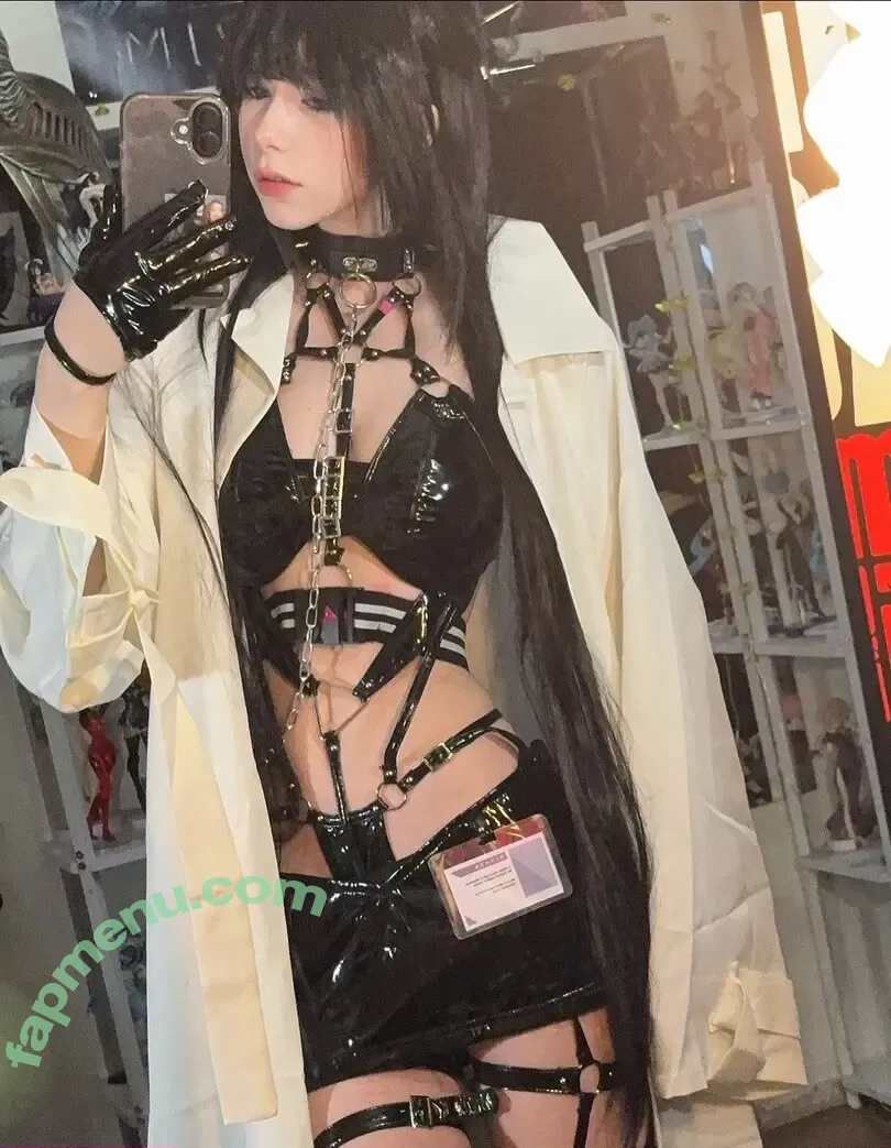 ashisbees nude photo #0364 (iamb33s)