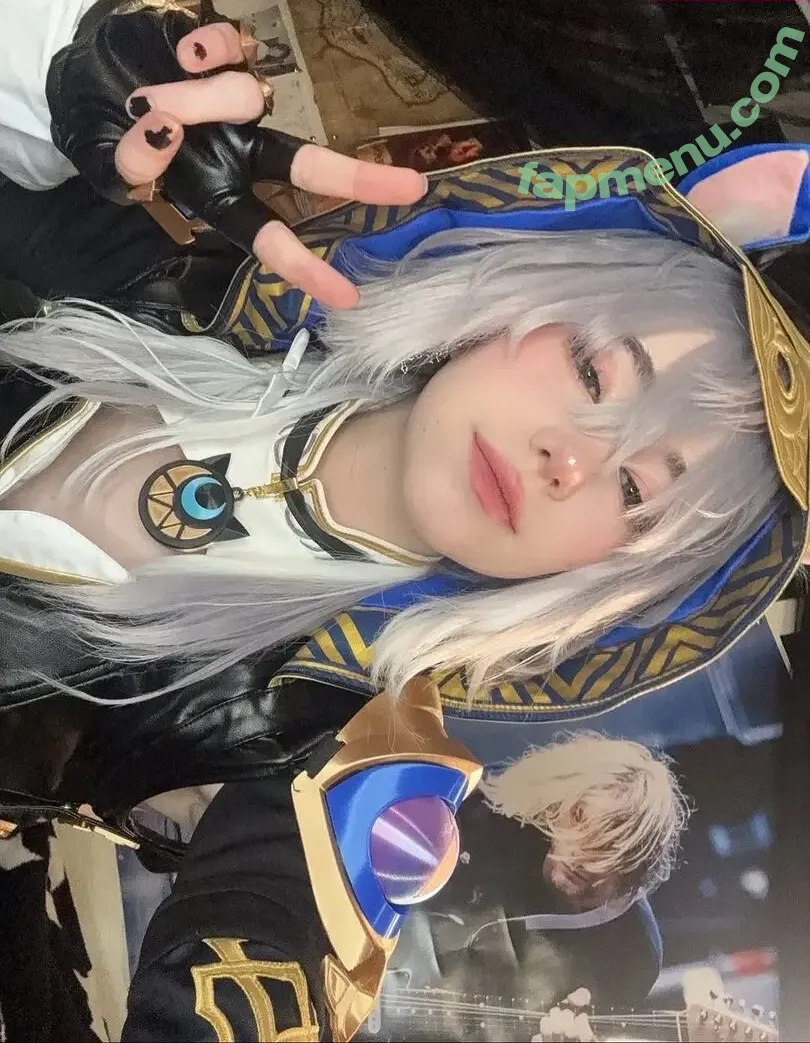 ashisbees nude photo #0409 (iamb33s)