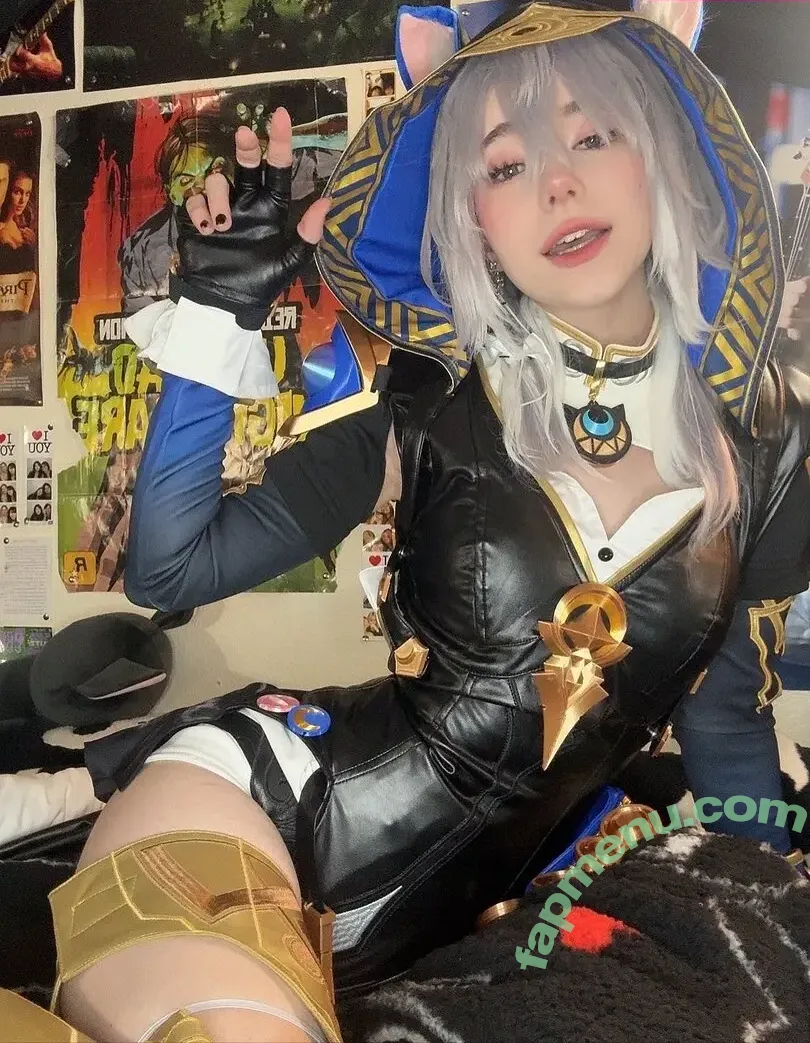 ashisbees nude photo #0411 (iamb33s)