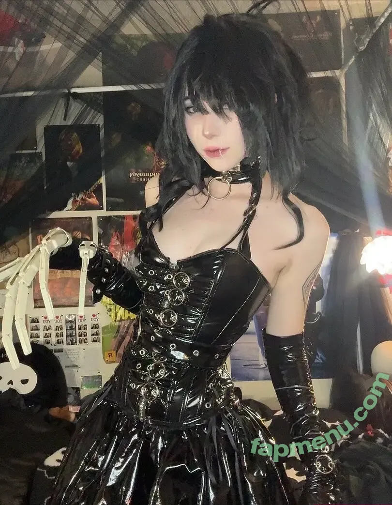 ashisbees nude photo #0417 (iamb33s)