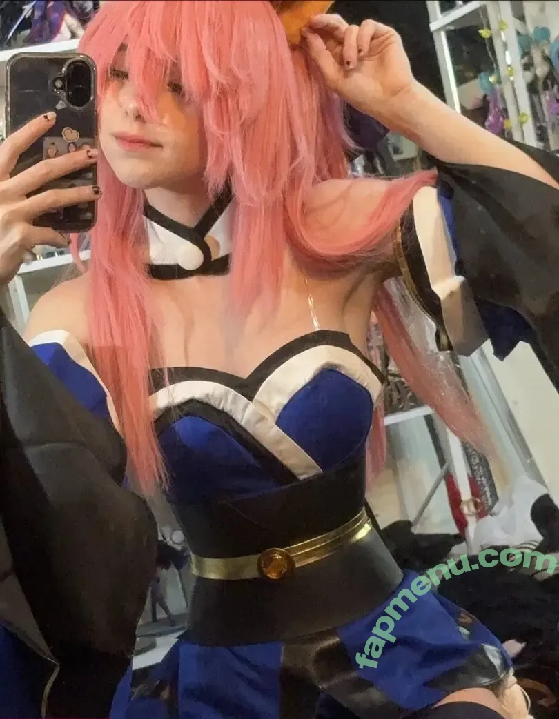 ashisbees nude photo #0426 (iamb33s)