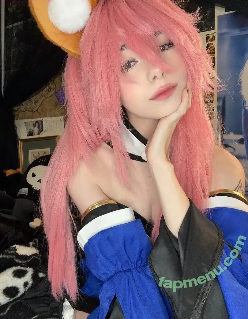 ashisbees nude photo #0429 (iamb33s)