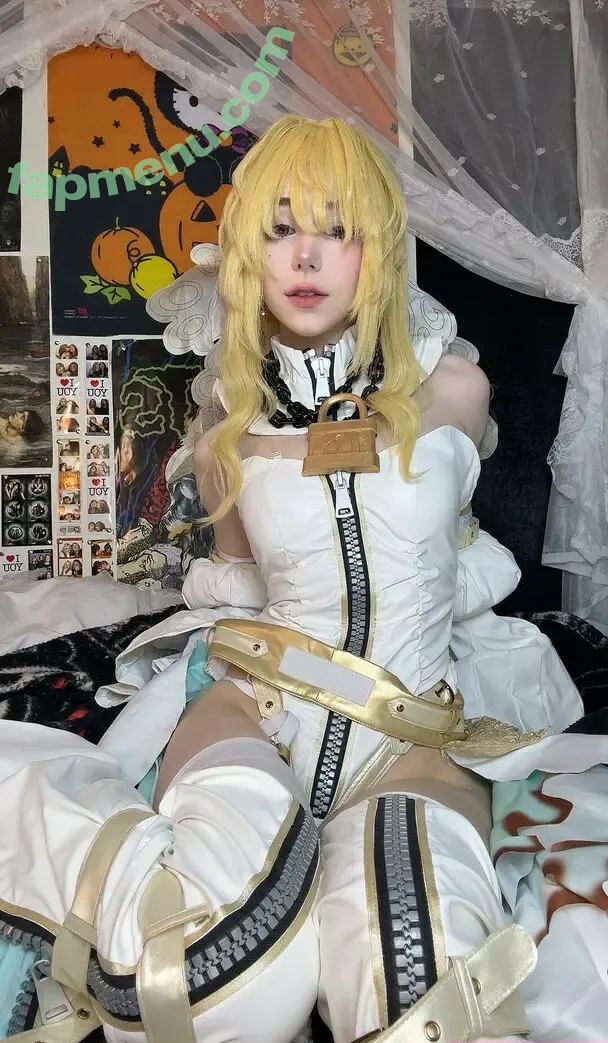 ashisbees nude photo #0798 (Iamb33s1 / iamb33s)