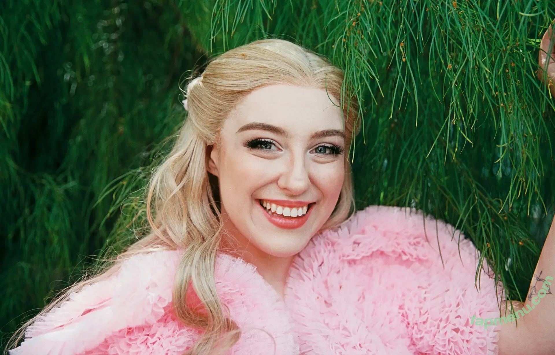 Ashlee Tayla nude photo #0384 (ashleeetayla / ashleetayla)