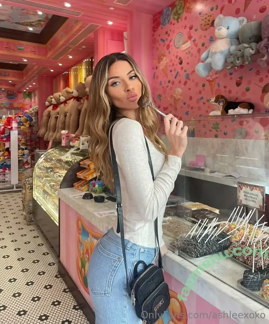 ashleexoxo nude photo #0020 (ashleexoxo_)