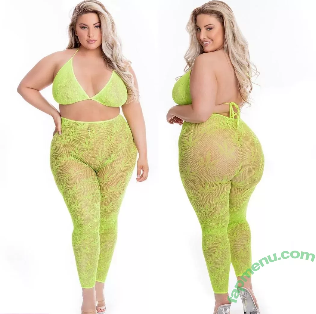 Ashley Alexiss nude photo #0162 (ashalexiss)