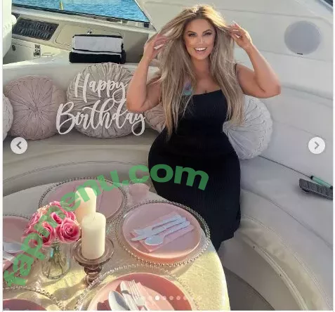 Ashley Alexiss nude photo #0303 (ashalexiss)