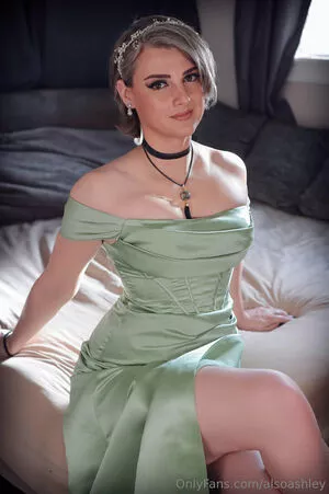 Ashley Barron / AlsoAshley / alsoashleyb nude photo #1197