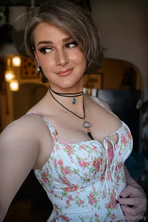 Ashley Barron / AlsoAshley / alsoashleyb nude photo #1237