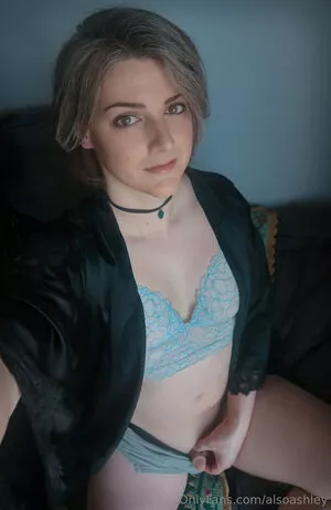 Ashley Barron / AlsoAshley / alsoashleyb nude photo #1425