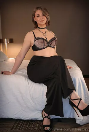 Ashley Barron / AlsoAshley / alsoashleyb nude photo #1869