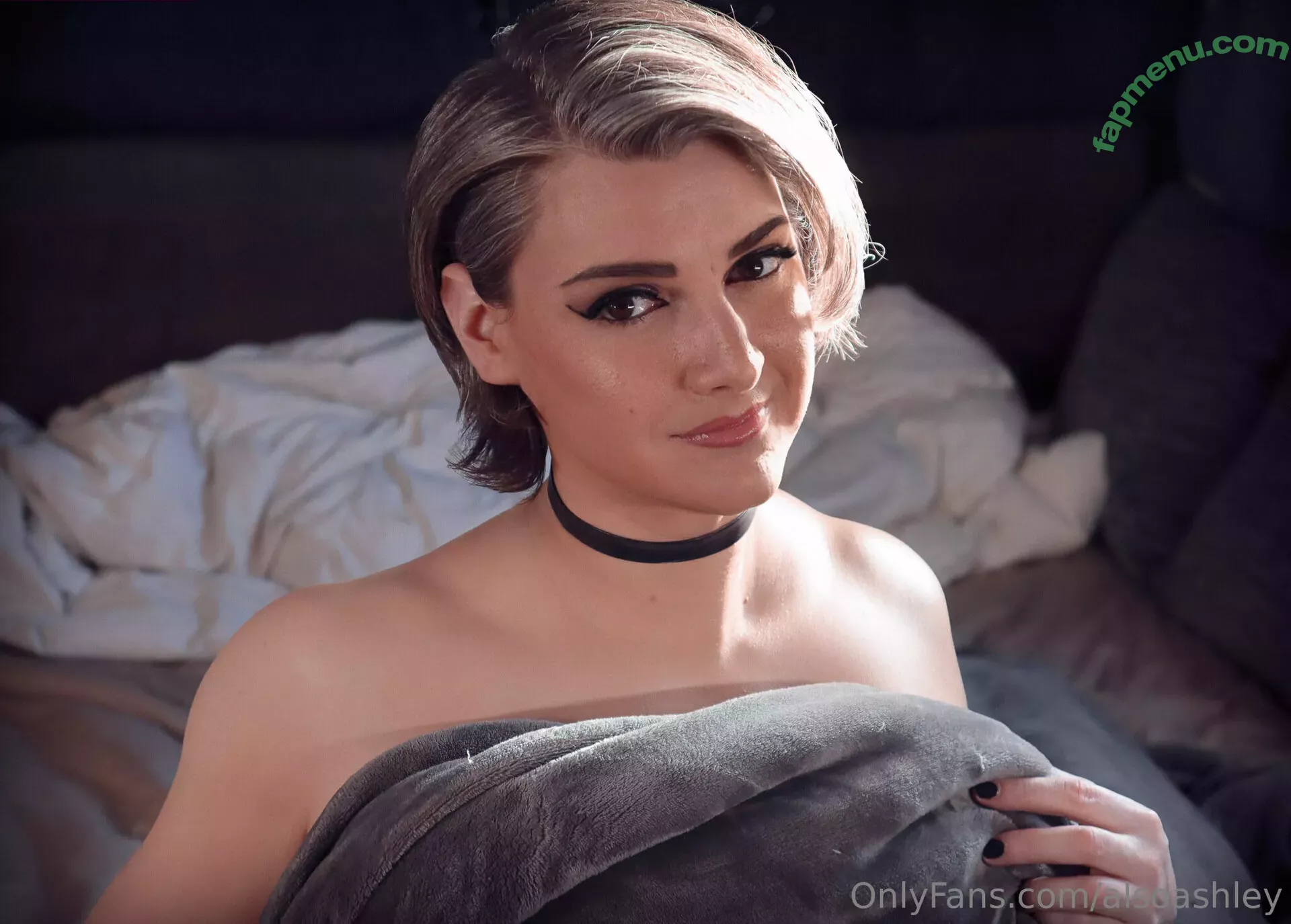 Ashley Barron nude photo #1271 (AlsoAshley / alsoashleyb)