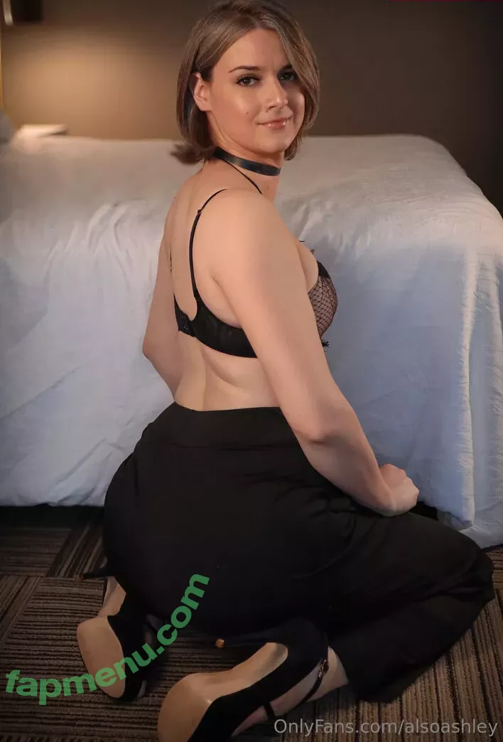 Ashley Barron nude photo #1863 (AlsoAshley / alsoashleyb)