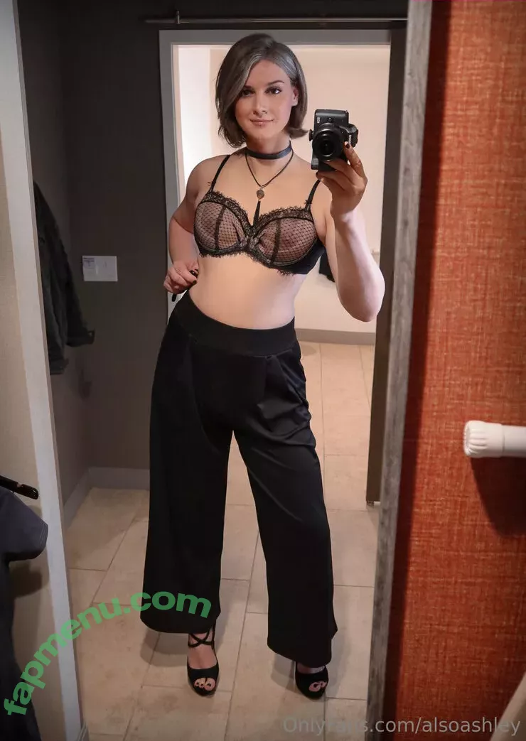 Ashley Barron nude photo #1874 (AlsoAshley / alsoashleyb)