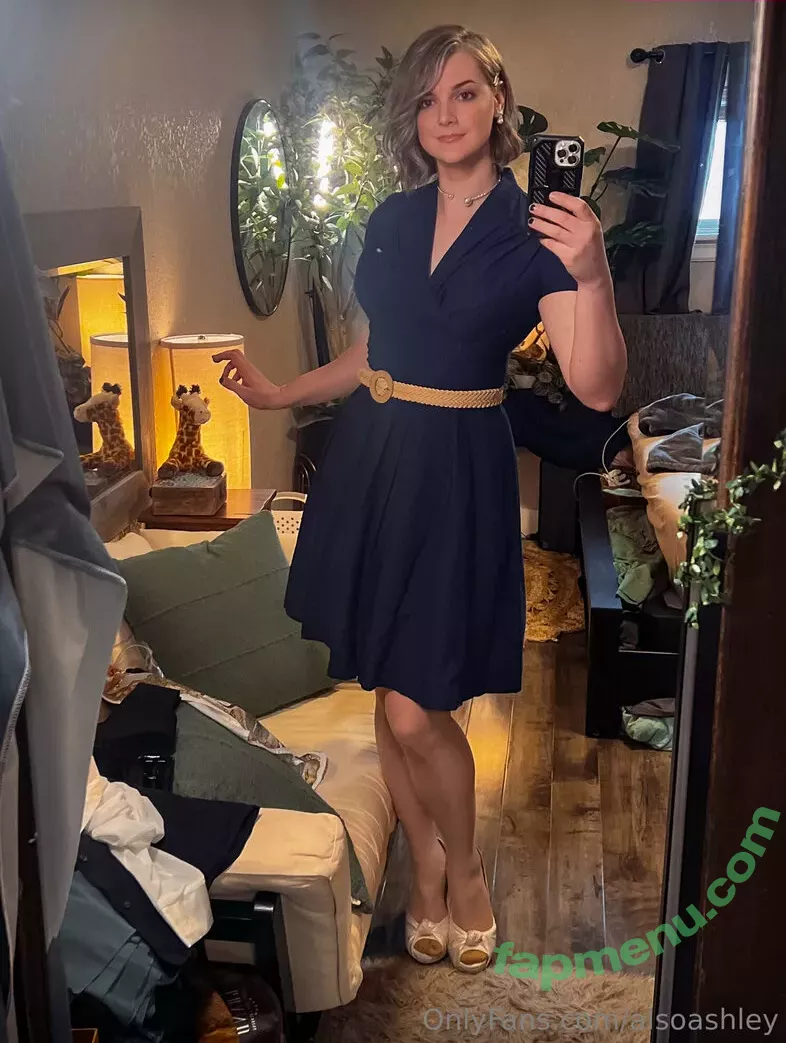 Ashley Barron nude photo #1939 (AlsoAshley / alsoashleyb)