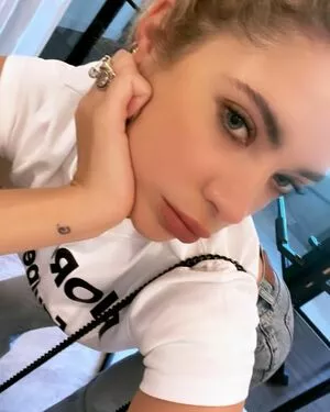 Ashley Benson / AshBenzo / ashley_benson1 / ashleybenson nude photo #0094