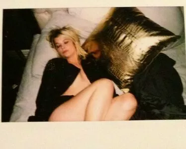 Ashley Benson / AshBenzo / ashley_benson1 / ashleybenson nude photo #0195