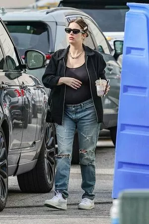 Ashley Benson / AshBenzo / ashley_benson1 / ashleybenson nude photo #0429