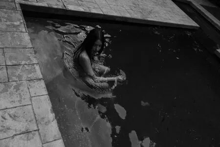 Ashley Benson / AshBenzo / ashley_benson1 / ashleybenson nude photo #0455