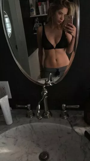 Ashley Benson / AshBenzo / ashley_benson1 / ashleybenson nude photo #0490