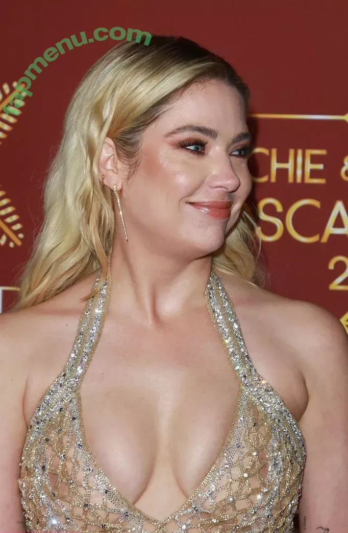 Ashley Benson nude photo #0020 (AshBenzo / ashley_benson1 / ashleybenson)