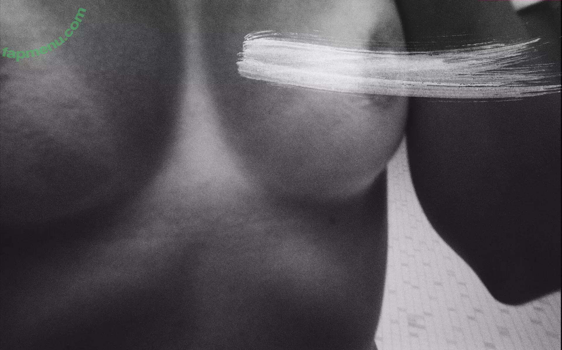 Ashley Benson nude photo #0075 (AshBenzo / ashley_benson1 / ashleybenson)